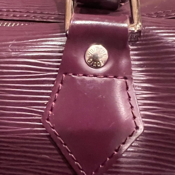 Louis Vuitton Speedy Epi 35 Purple Hand Bag - Picture 6 of 7
